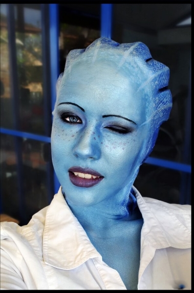 Косплей гуманоида Азари из Mass Effect Косплей гуманоида Азари из Mass Effect