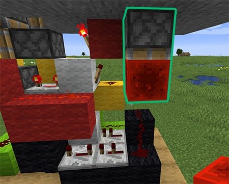 Гайд: Скрытая дверь под лестницу Гайд: Скрытая дверь под лестницу