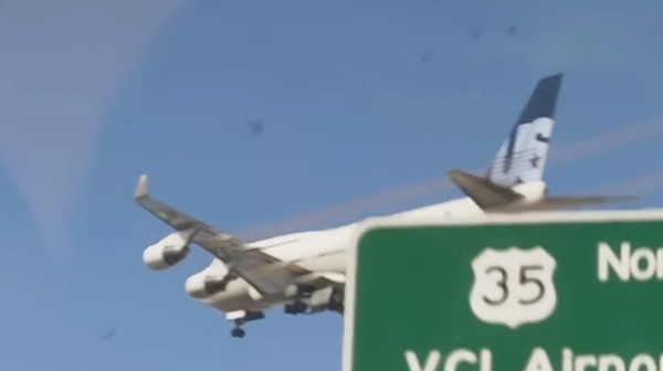 GTA 6 сразу три больших пассажирских авиалайнера на одном кадре показали GTA 6 сразу три больших пассажирских авиалайнера на одном кадре показали