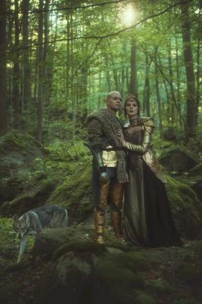 Потрясающее косплей-шоу, доступное только по приглашениям Потрясающее косплей-шоу, доступное только по приглашениям