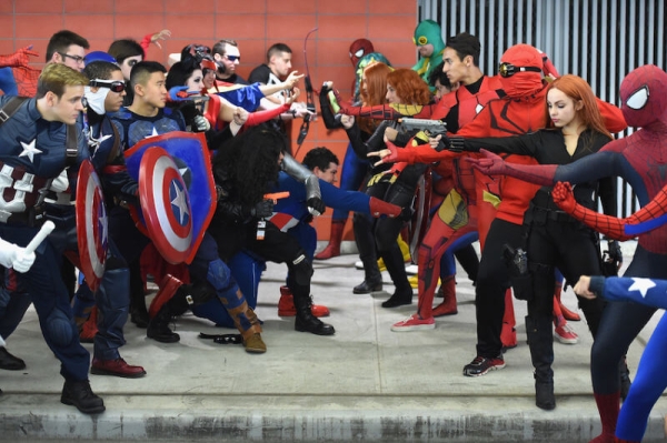 Косплей на Нью-Йоркском Comic-Con был потрясающим Косплей на Нью-Йоркском Comic-Con был потрясающим