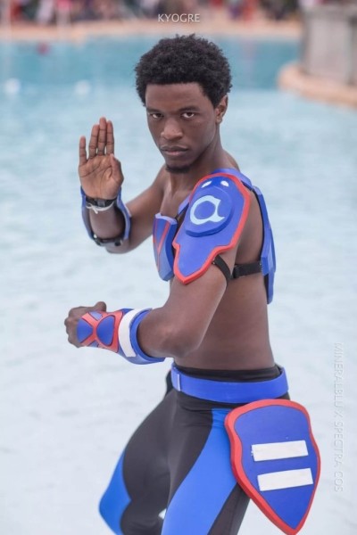 Лучший косплей ColossalCon, одного из самого большого шоу года Лучший косплей ColossalCon, одного из самого большого шоу года