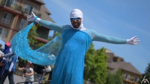 Канадское шоу косплея показывает как нужно веселиться Канадское шоу косплея показывает как нужно веселиться