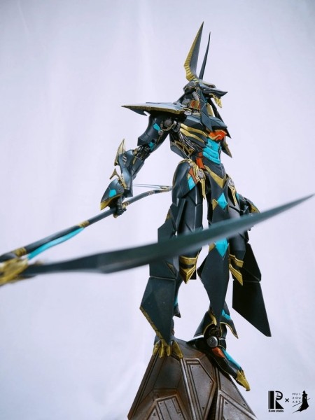 Самый острый и блестящий косплей Самый острый и блестящий косплей