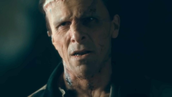 Кристиана Бэйла показали с новой измененной до неузнаваемости внешностью Кристиана Бэйла показали с новой измененной до неузнаваемости внешностью