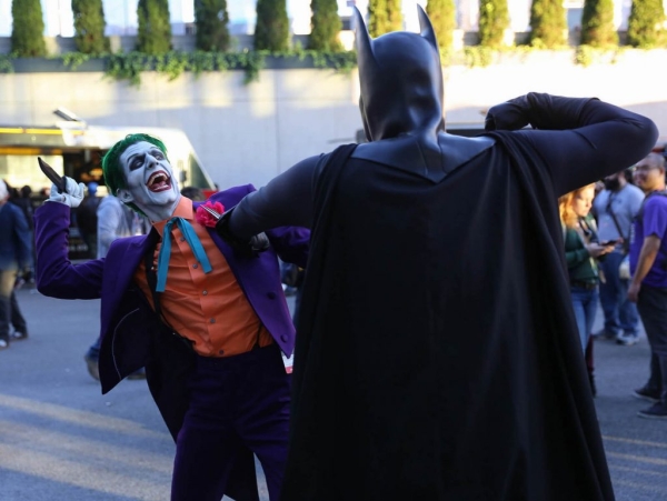 Косплей на Нью-Йоркском Comic-Con был потрясающим Косплей на Нью-Йоркском Comic-Con был потрясающим