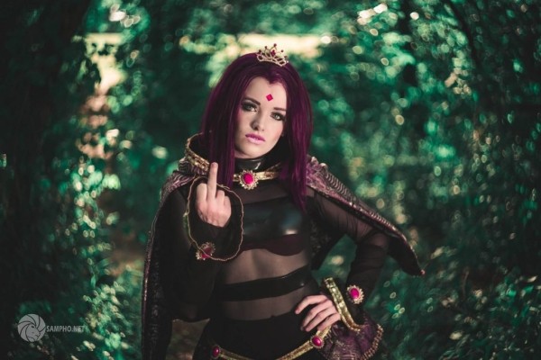 Королева Титана из Teen Titans Королева Титана из Teen Titans