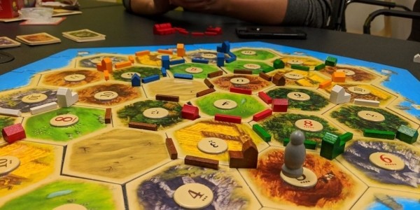 Какая настольная игра подходит вам по знаку зодиака Какая настольная игра подходит вам по знаку зодиака