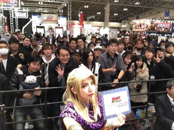 Топовый японский косплеер зарабатывает кучу денег Топовый японский косплеер зарабатывает кучу денег