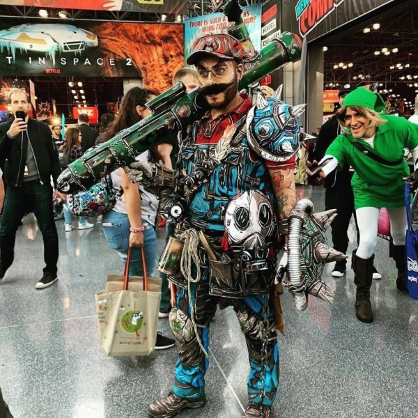 Супер Марио в потрясающем косплее в стиле сел-шейдинг Супер Марио в потрясающем косплее в стиле сел-шейдинг