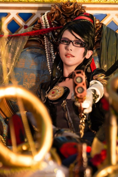 Косплей Байонетты из первой игры возвращается