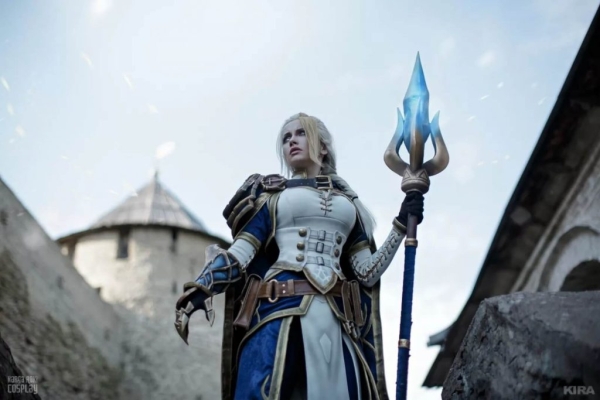 Косплей Королевы WarCraft Косплей Королевы WarCraft