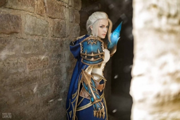 Косплей Королевы WarCraft Косплей Королевы WarCraft