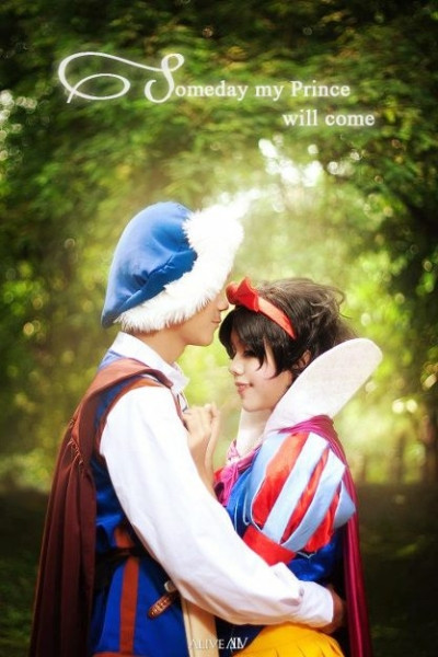 Косплей дня: очаровательная пара из &laquo;Белоснежки&raquo;