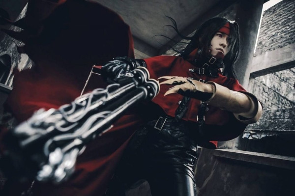 Лучший косплей Винсента Валентайна из Final Fantasy 7 Лучший косплей Винсента Валентайна из Final Fantasy 7