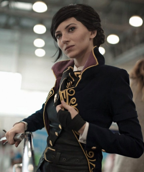 Превосходный косплей из Dishonored 2 Превосходный косплей из Dishonored 2
