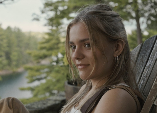 Стало известно, кто сыграет Макс и Хлою в сериале по Life is Strange