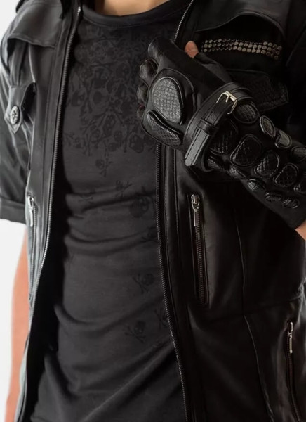 Отличный косплей Final Fantasy XV Отличный косплей Final Fantasy XV