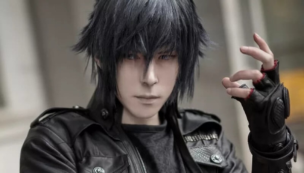 Отличный косплей Final Fantasy XV Отличный косплей Final Fantasy XV