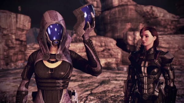 Mass Effect 3 показал под маской лицо Тали с другого ракурса спустя 13 лет, и оно оказалось не тем, что ждали Mass Effect 3 показал под маской лицо Тали с другого ракурса спустя 13 лет, и оно оказалось не тем, что ждали